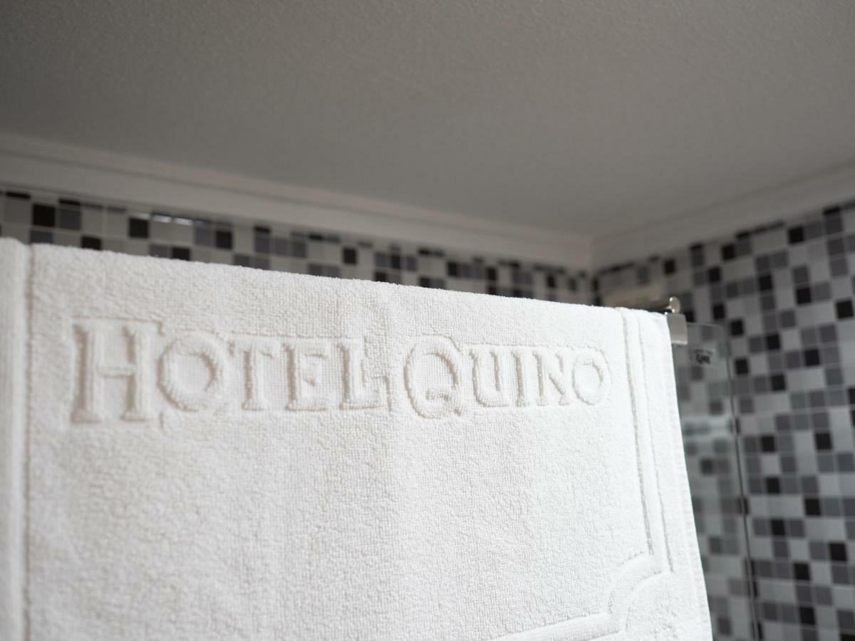 Hotel Quino กวาร์ดามาร์เดลเซกูรา ภายนอก รูปภาพ